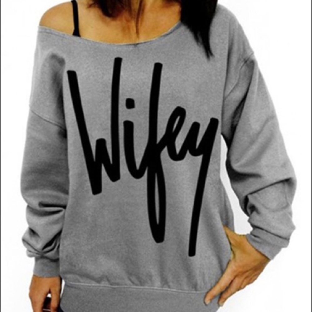 Sweatshirt